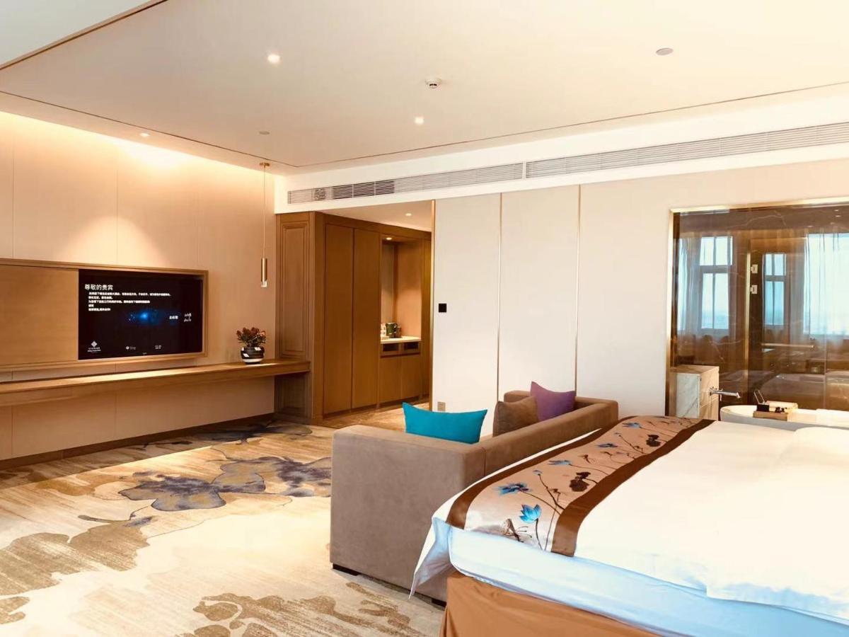 Baoying Jinling Hotel エクステリア 写真