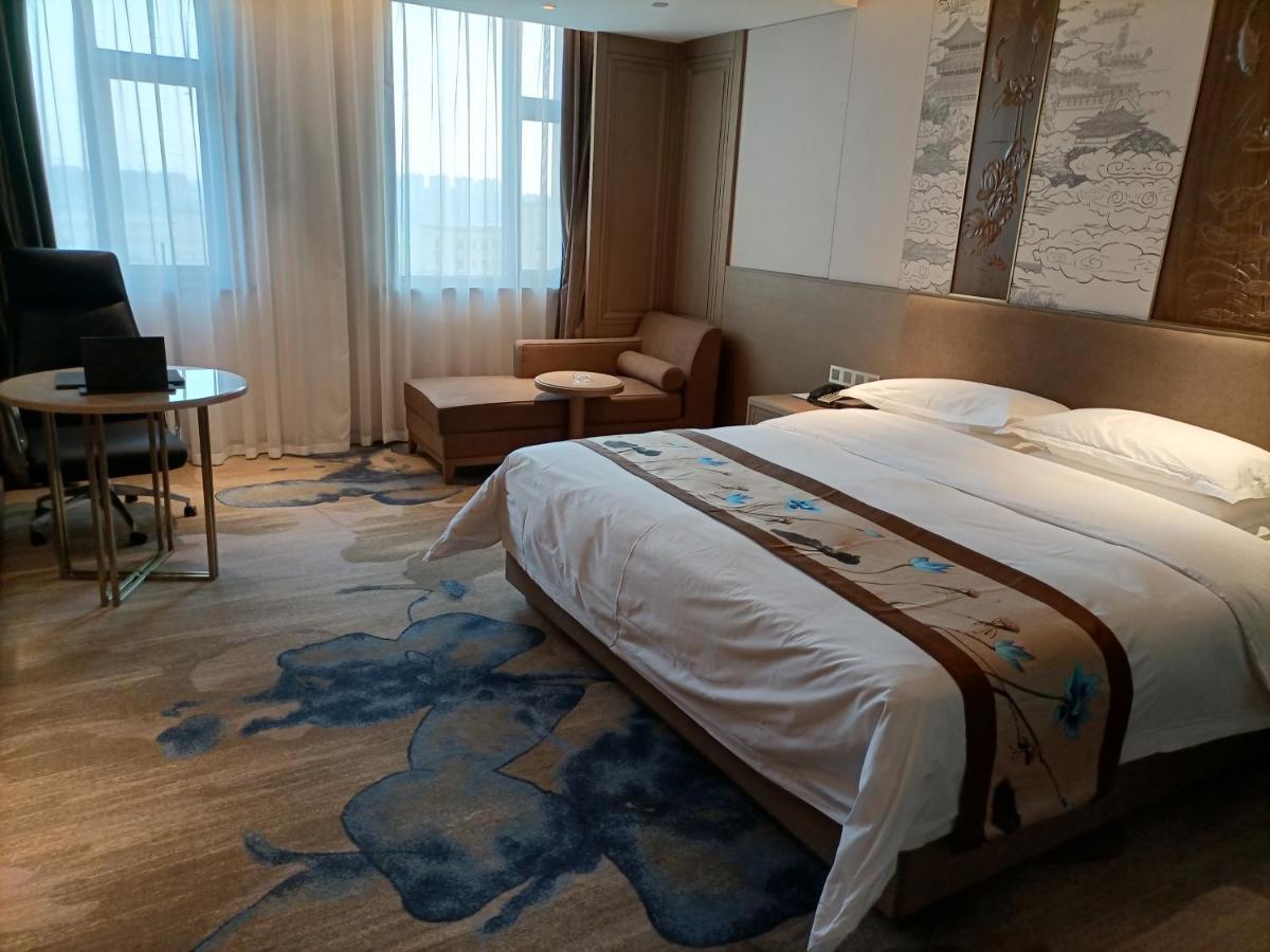 Baoying Jinling Hotel エクステリア 写真