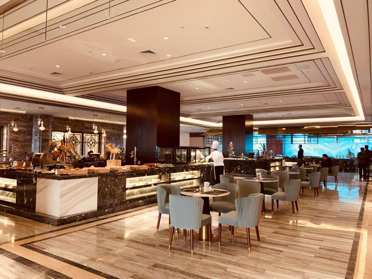 Baoying Jinling Hotel エクステリア 写真