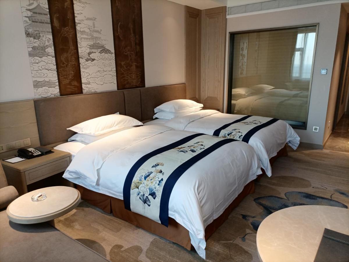 Baoying Jinling Hotel エクステリア 写真